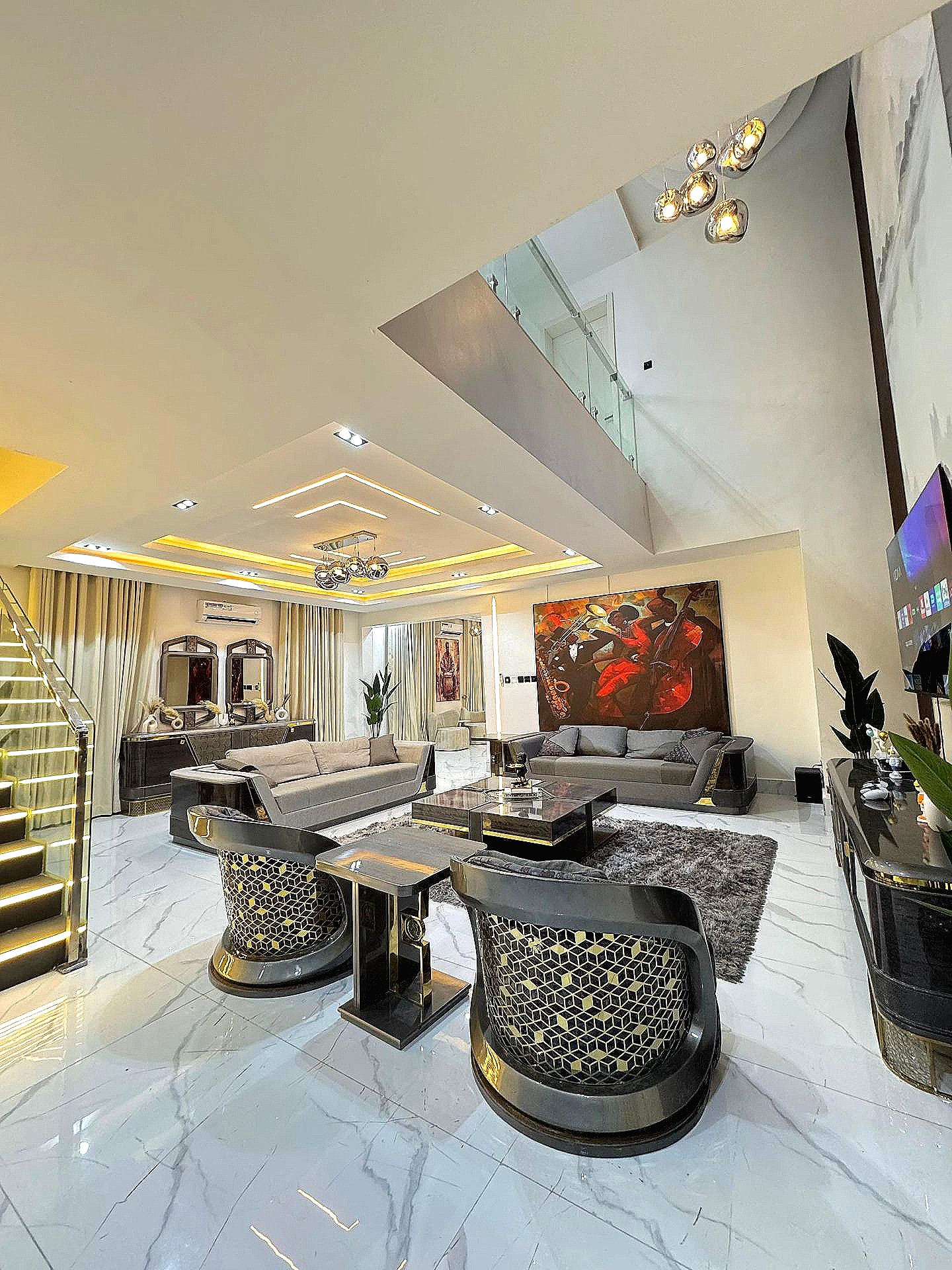Six Bedroom Luxury Stay in Lekki Phase 1 — photo 1